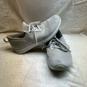 Womans New balance Sneaker size 8